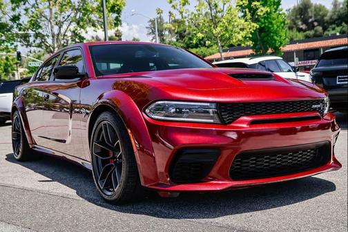 Octane Red Pearlcoat 2023 Dodge Charger SRT Hellcat