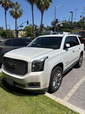 White Frost Tricoat 2016 GMC Yukon Denali
