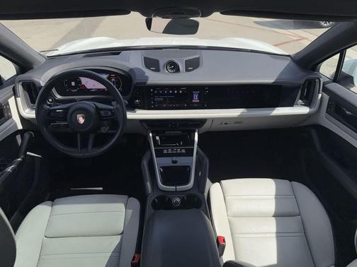 2024 Porsche Cayenne Cayenne