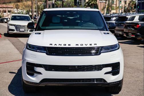 2024 Land Rover Range Rover Sport SE