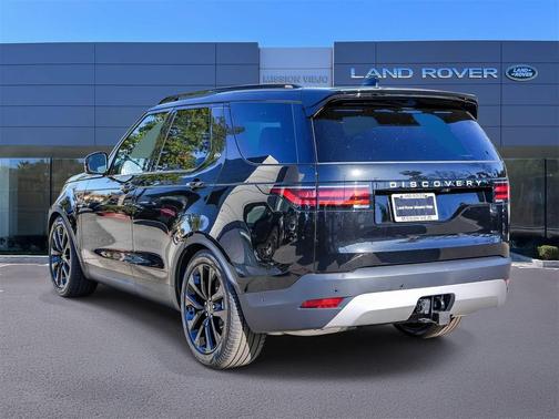 2026 Land Rover Discovery S