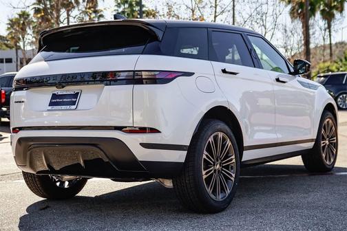 2026 Land Rover Range Rover Evoque Core S