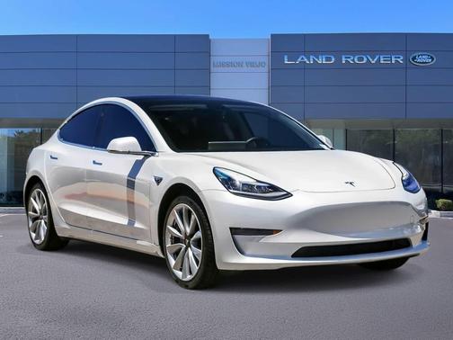 Pearl White Multi-Coat 2020 Tesla Model 3 Standard Range