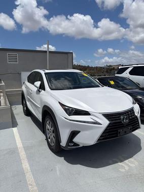 Eminent White Pearl 2019 Lexus NX 300h Base
