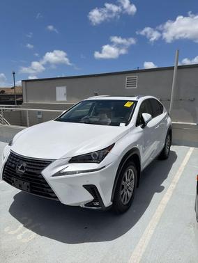 Eminent White Pearl 2019 Lexus NX 300h Base