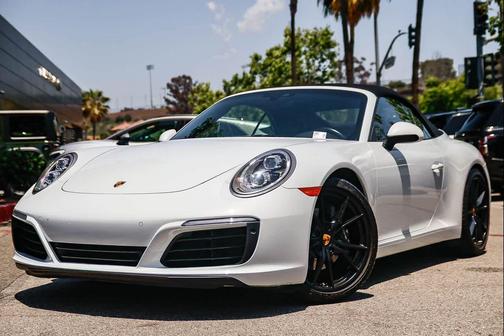 Carrara White Metallic 2019 Porsche 911 Carrera