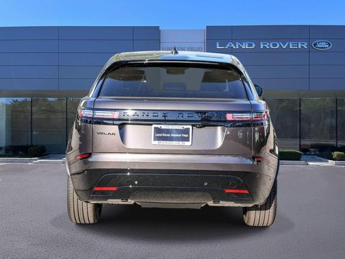 2026 Land Rover Range Rover Velar P250 SE R-Dynamic