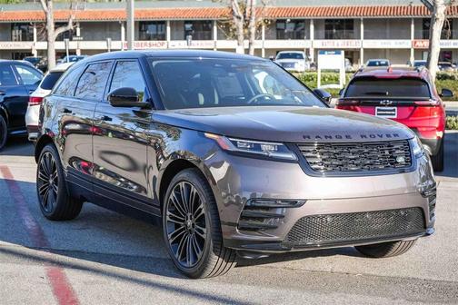 2026 Land Rover Range Rover Velar P250 SE R-Dynamic