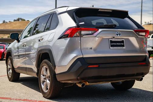 2023 Toyota RAV4 Hybrid LE