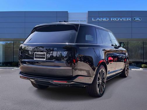 Black 2026 Land Rover Range Rover P530 Autobiography