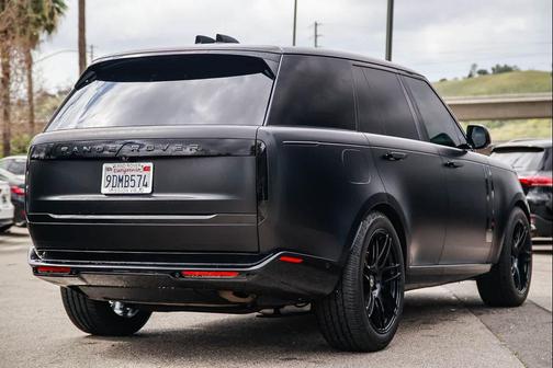 2023 Land Rover Range Rover P400 SE