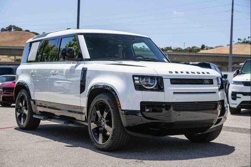 Fuji White 2026 Land Rover Defender P400 X-Dynamic SE