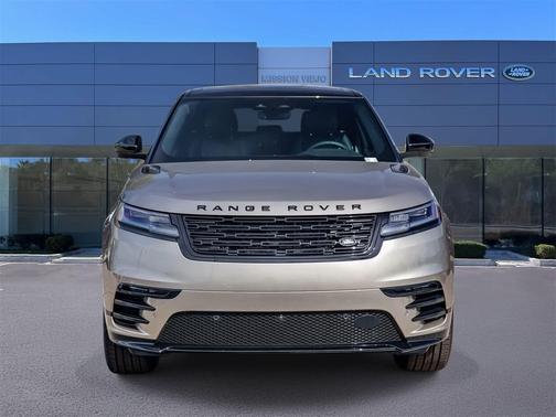 2026 Land Rover Range Rover Velar P250 SE R-Dynamic