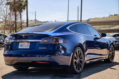 2021 Tesla Model S Performance