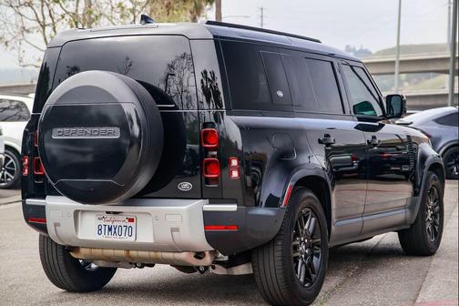 2020 Land Rover Defender 110 S