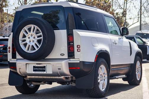 2023 Land Rover Defender 90 S