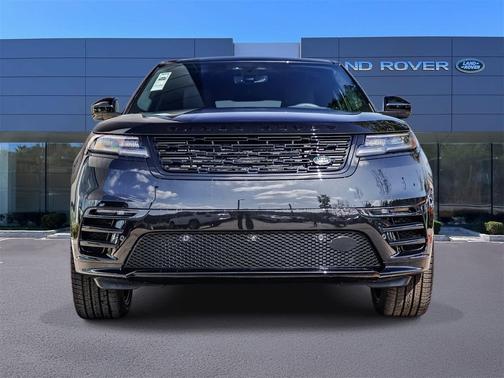 2026 Land Rover Range Rover Velar P250 SE R-Dynamic