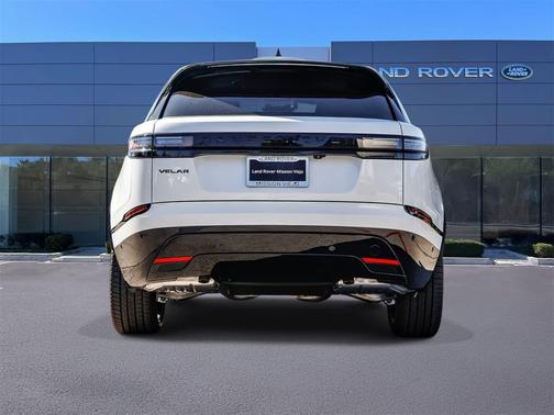 2026 Land Rover Range Rover Velar P400 Dynamic SE