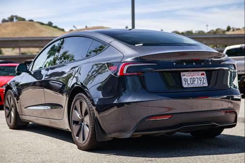 Stealth Grey 2024 Tesla Model 3 Standard Range
