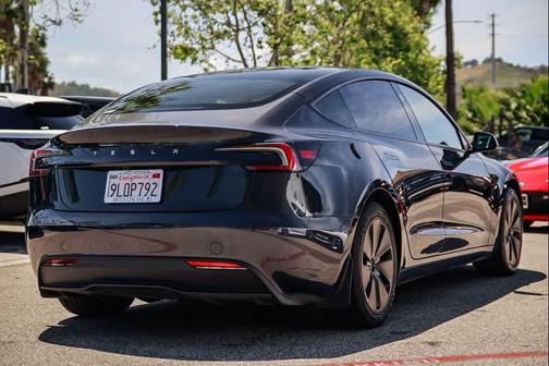 Stealth Grey 2024 Tesla Model 3 Standard Range