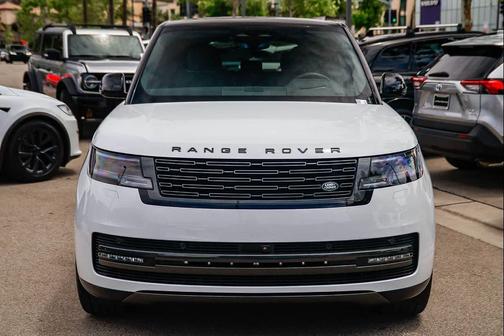 White 2026 Land Rover Range Rover P530 SE