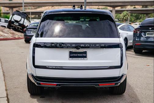 White 2026 Land Rover Range Rover P530 SE