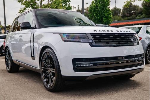 White 2026 Land Rover Range Rover P530 SE