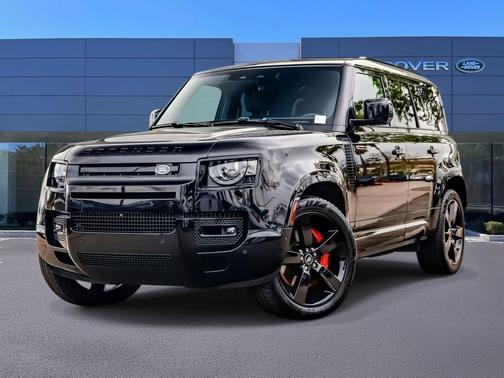 Santorini Black Metallic 2024 Land Rover Defender 110 P400 X
