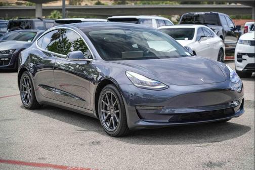 Gray 2020 Tesla Model 3 Long Range