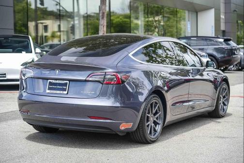 Gray 2020 Tesla Model 3 Long Range