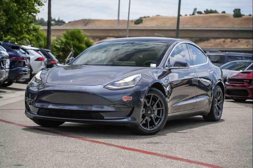 Gray 2020 Tesla Model 3 Long Range