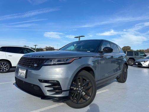 2026 Land Rover Range Rover Velar P250 SE R-Dynamic