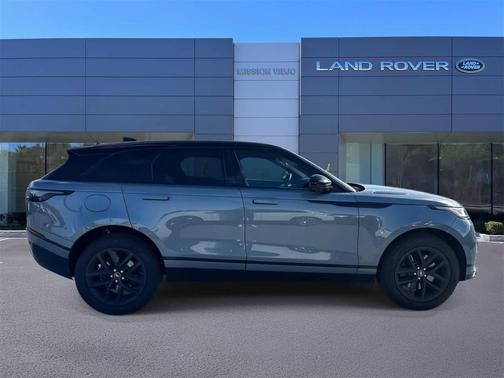 2026 Land Rover Range Rover Velar P250 SE R-Dynamic