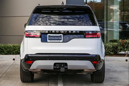 2026 Land Rover Discovery Gemini Edition