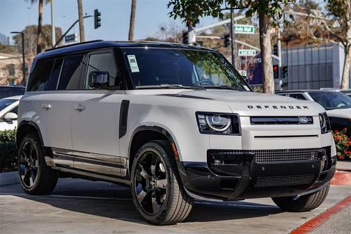 2026 Land Rover Defender P400 X-Dynamic SE