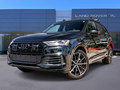Mythos Black Metallic 2022 Audi Q7 55 Premium Plus