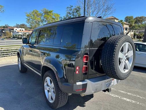 2025 Land Rover Defender 110 P400 S