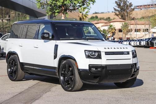 2026 Land Rover Defender P400 X-Dynamic SE