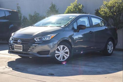 Gun Metallic 2024 Nissan Versa 1.6 S