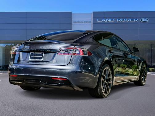 Midnight Silver Metallic 2021 Tesla Model S Plaid