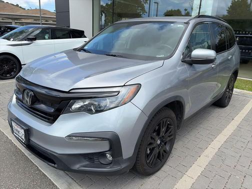 Lunar Silver Metallic 2022 Honda Pilot 2WD Special Edition