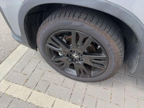 Lunar Silver Metallic 2022 Honda Pilot 2WD Special Edition