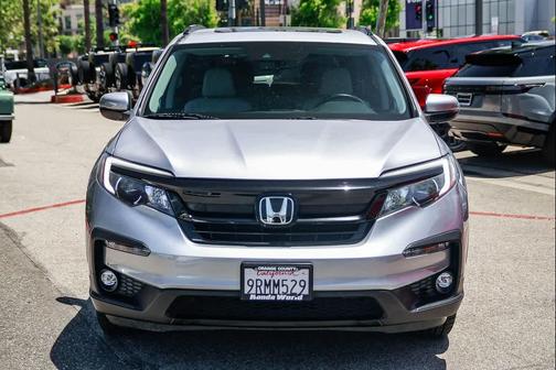 Lunar Silver Metallic 2022 Honda Pilot 2WD Special Edition