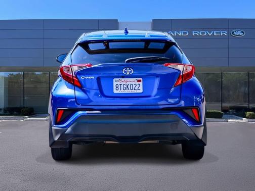 2020 Toyota C-HR LE