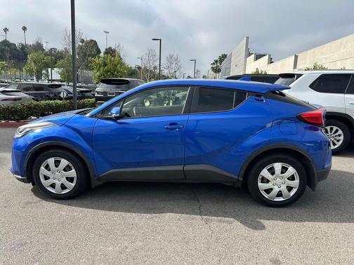 Blue Eclipse Metallic 2020 Toyota C-HR LE