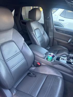 2020 Porsche Cayenne Cayenne