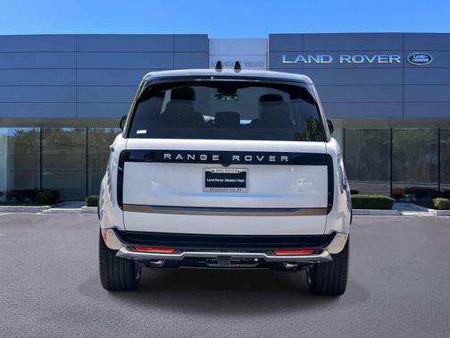 White 2026 Land Rover Range Rover P400 SE