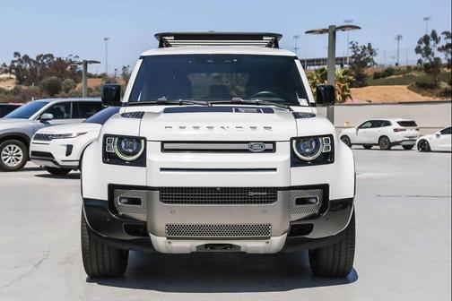 2022 Land Rover Defender 110 X-Dynamic HSE
