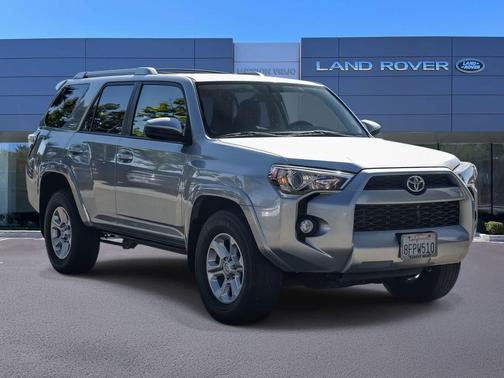 Classic Silver Metallic 2018 Toyota 4Runner SR5