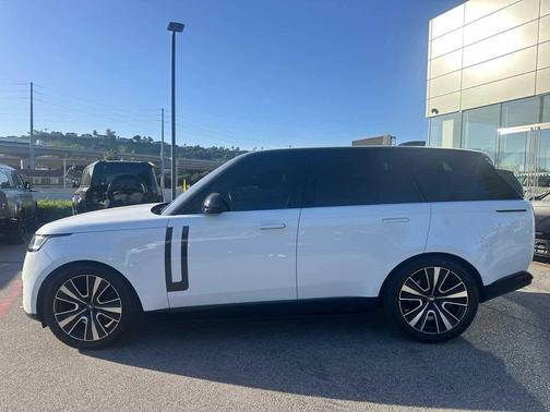 2023 Land Rover Range Rover P400 SE